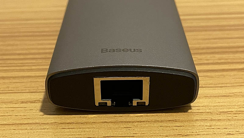 Baseus 8-in-1 USB-C HUBのLANポート