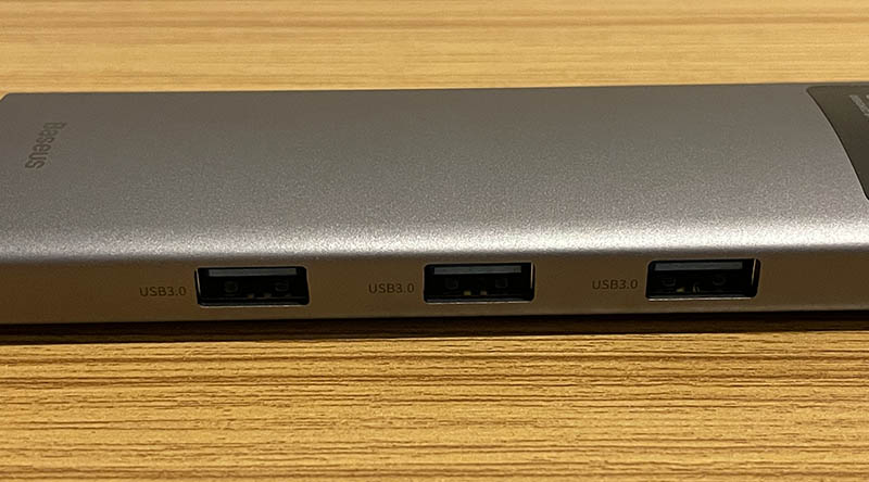 Baseus 8-in-1 USB-C HUBのUSB-Aポート
